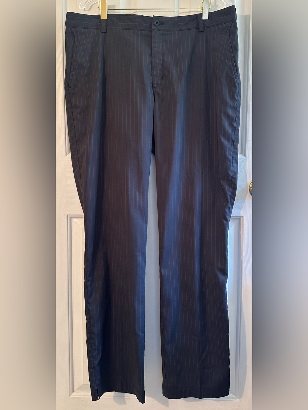 NIKE Men’s 38 x 34 Performance Golf Pant Dark Gray Pin Stripe Stretch Athletic